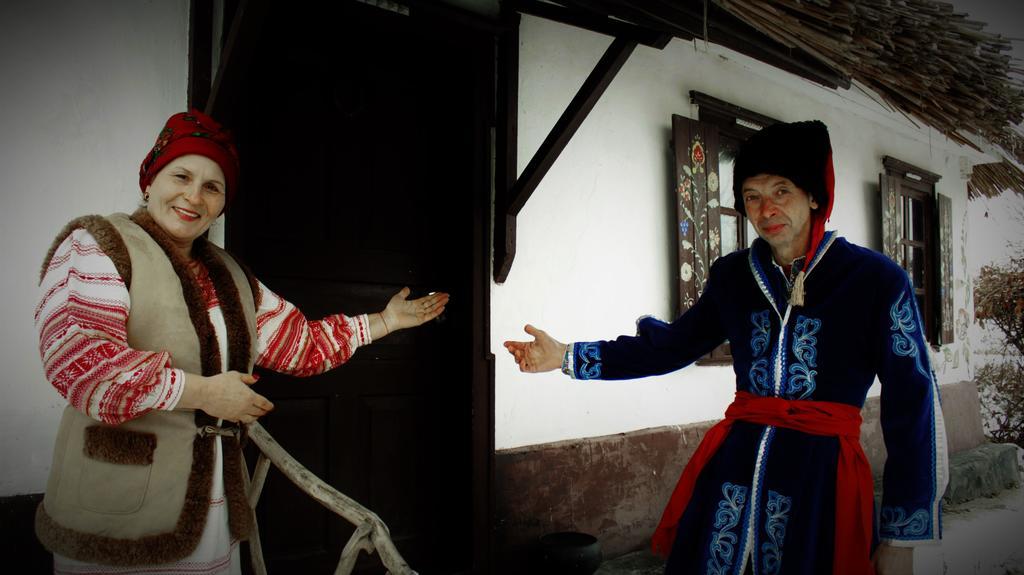 Koryakivskyi Rai Guest House Dmitrenki ภายนอก รูปภาพ