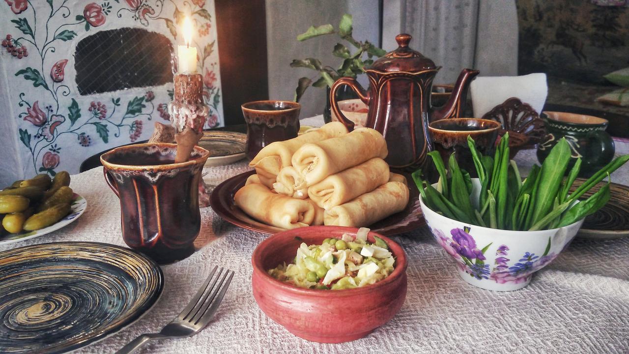 Koryakivskyi Rai Guest House Dmitrenki ภายนอก รูปภาพ