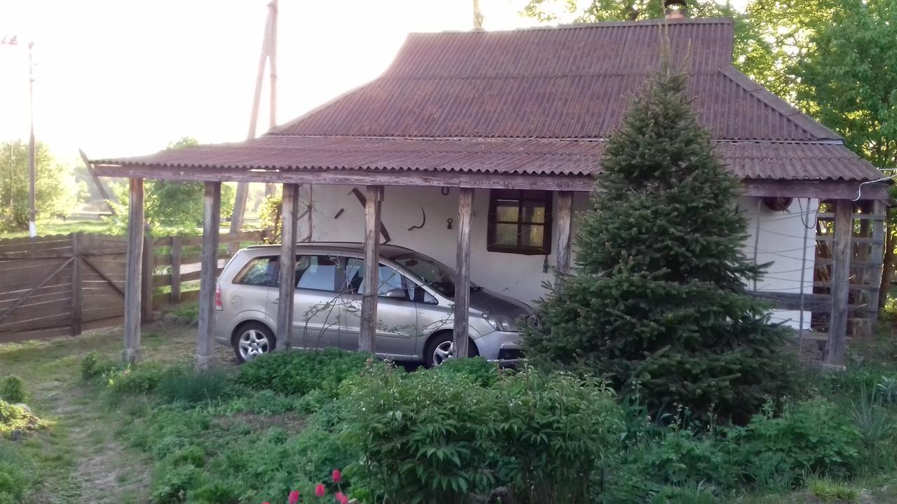 Koryakivskyi Rai Guest House Dmitrenki ภายนอก รูปภาพ